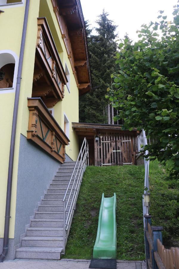 Katharina Bis 12 Personen Mit Saunachalet Und Blick Auf Bergwelt Des Zillertals Apartment