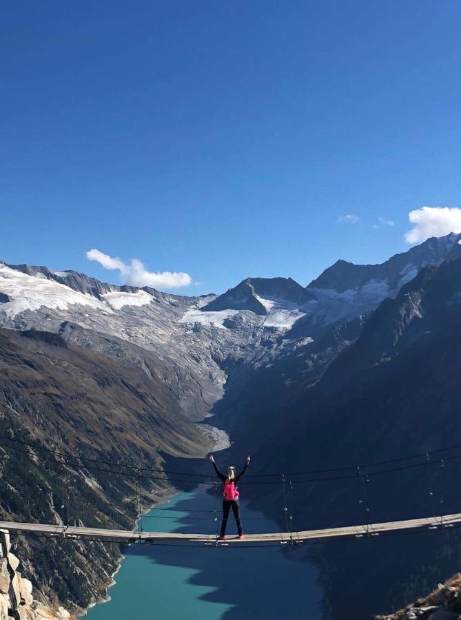 Katharina Bis 12 Personen Mit Saunachalet Und Blick Auf Bergwelt Des Zillertals Hippach
